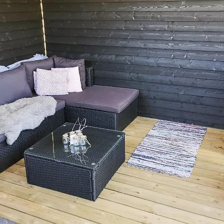 Holiday home Holiday Laerkevej Gronninghoved *
